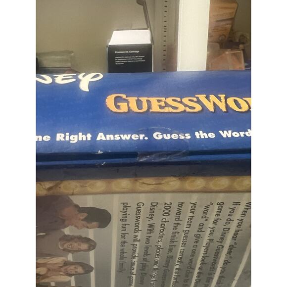 VTG 2000 Disney Guess Words Electronic Board Game - 100% Complete Sealed - Picture 4 of 6